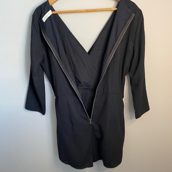 Abercrombie &‎ Fitch Women's Black Long Sleeve V-neck Romper Dress Size 6 - Picture 5 of 15